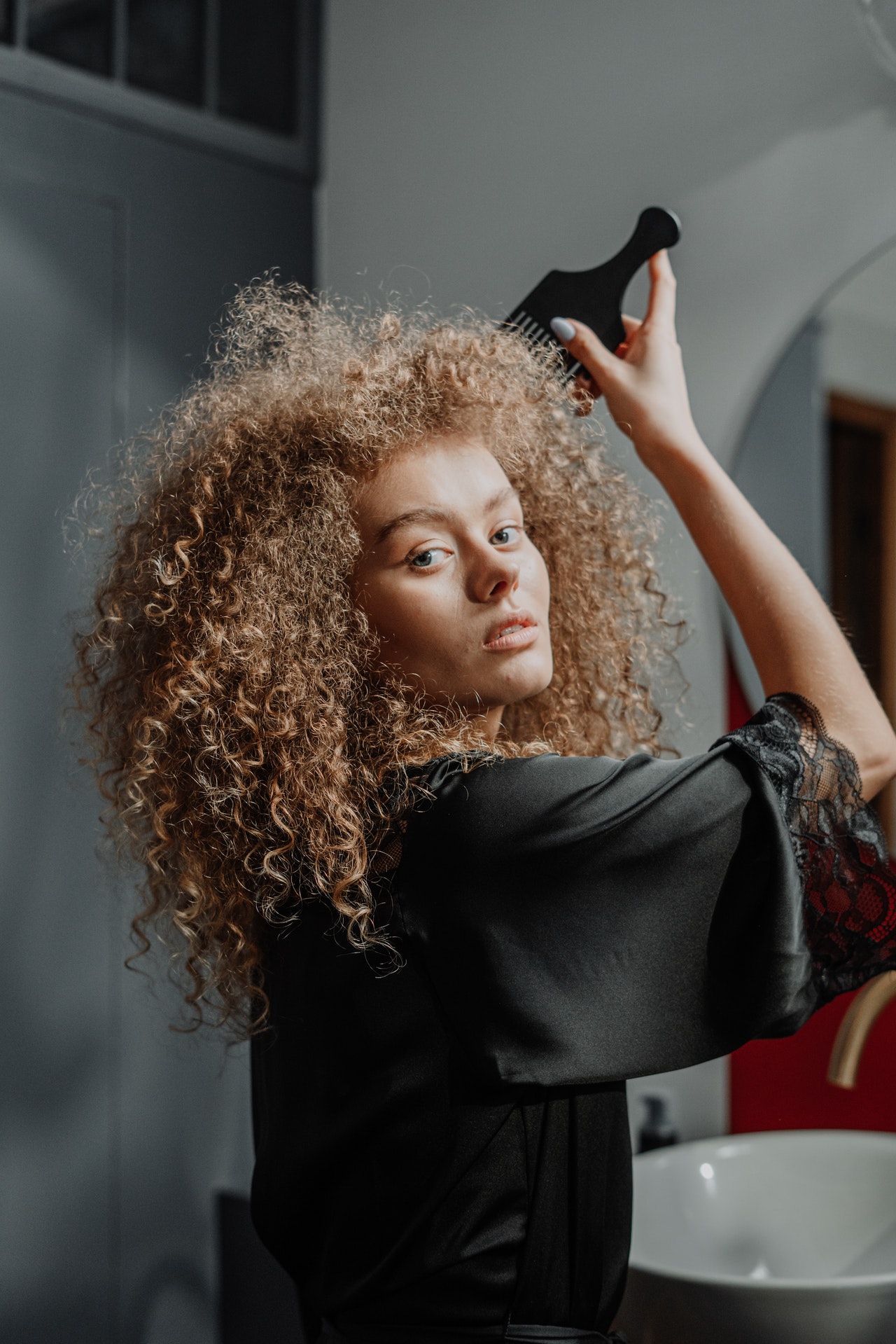 4 Things You Can Do to Ensure You Always Have Healthy HairBroke and Chic 4 Things You Can Do to Ensure You Always Have Healthy HairBroke and Chic